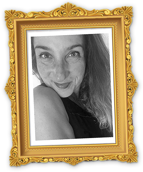 Sónia (Nia), Portuguese Visual Artist, in her atelier in Ericeira